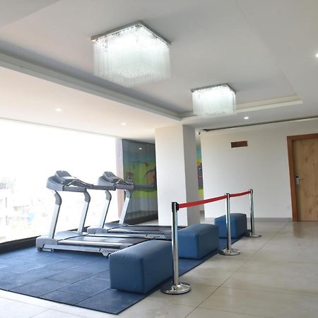 The Oaks Comforts Hubli Exterior foto